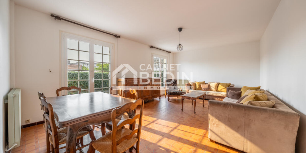 maison à ST MEDARD EN JALLES (33160)